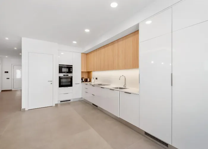 فيلة Mae Joana Pool&beach فارو