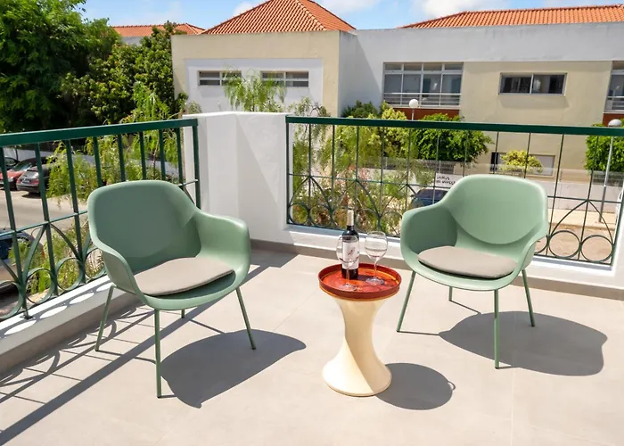 Mae Joana Pool&beach *