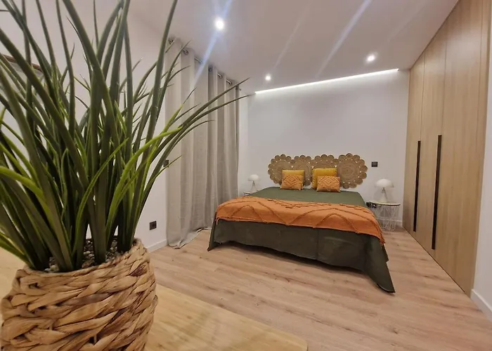 Mae Joana Pool&beach *