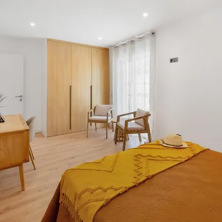 Mae Joana Pool&beach