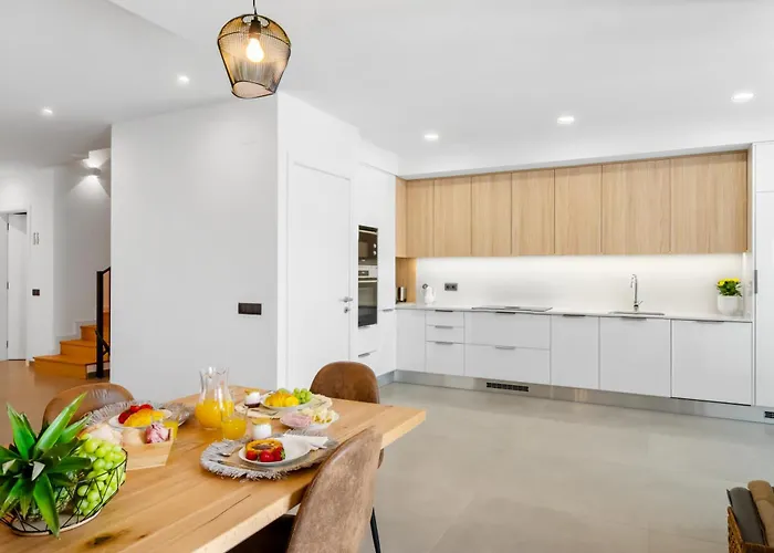 Villa Mae Joana Pool&beach