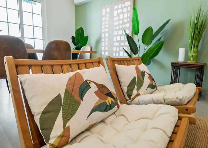 Mae Joana Pool&beach *