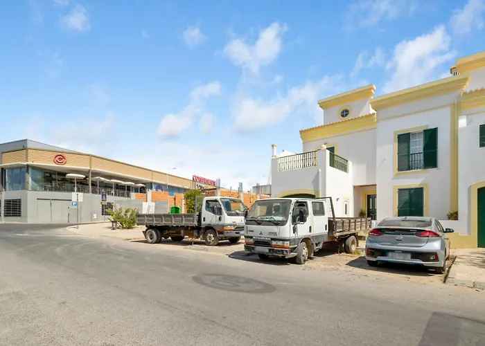 Mae Joana Pool&beach *