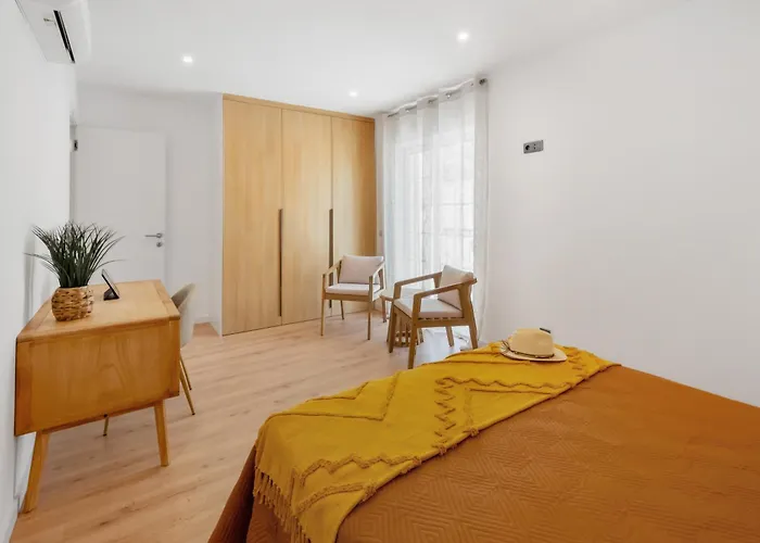 Mae Joana Pool&beach