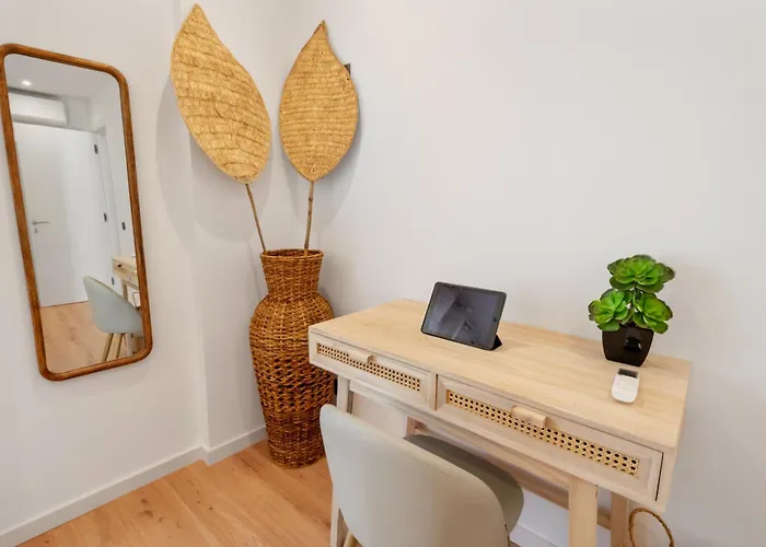 Mae Joana Pool&beach *