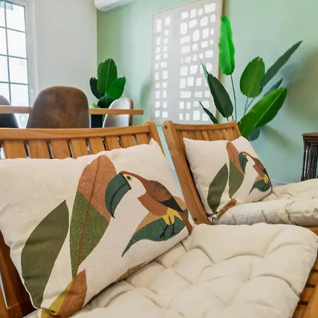 Mae Joana Pool&beach *