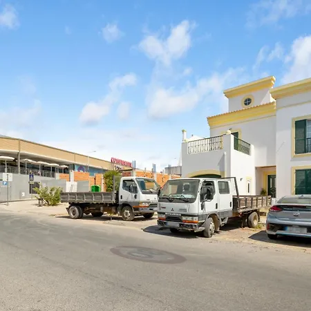 Mae Joana Pool&beach *